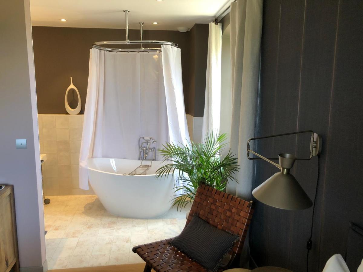 La Bastide Des Grands Chenes Bed & Breakfast ลอมเบสค์ ภายนอก รูปภาพ