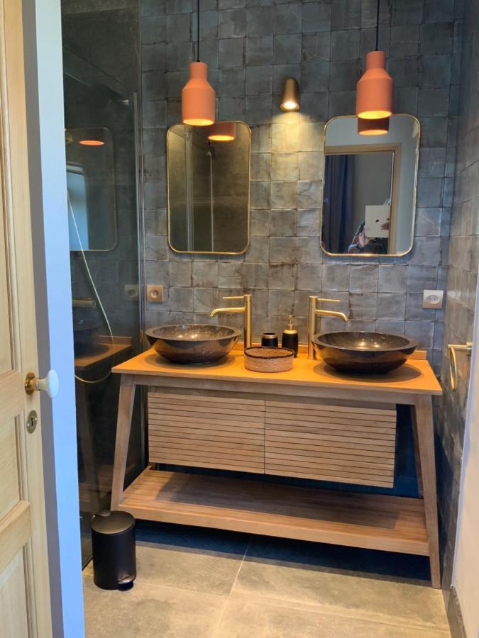 La Bastide Des Grands Chenes Bed & Breakfast ลอมเบสค์ ภายนอก รูปภาพ