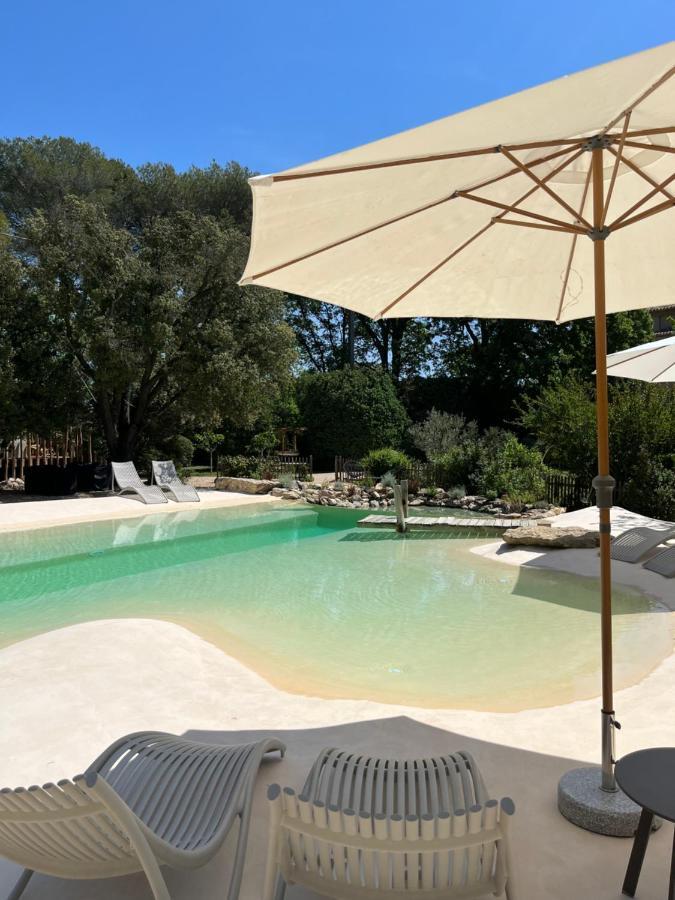 La Bastide Des Grands Chenes Bed & Breakfast ลอมเบสค์ ภายนอก รูปภาพ