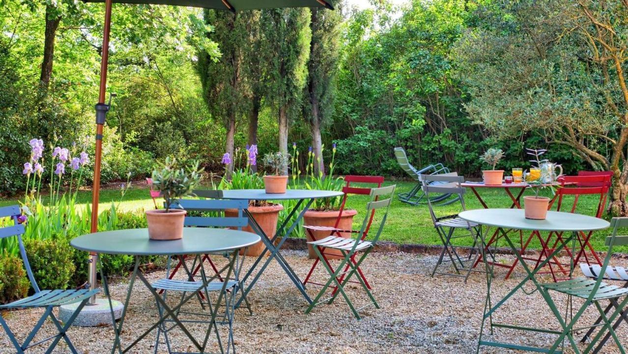 La Bastide Des Grands Chenes Bed & Breakfast ลอมเบสค์ ภายนอก รูปภาพ
